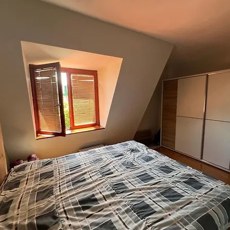 Apartment Opium