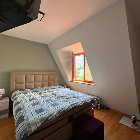 Opium Apartment